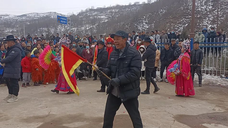没有社火的过年，不叫过年！天水周家坪村民耍社火闹新春（组图）