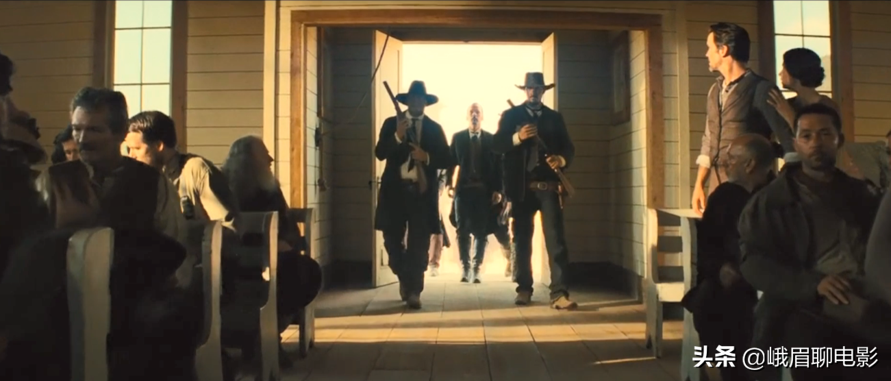 7勇士对抗200雇佣兵，除暴安良伸张正义，从头爽到尾的西部动作片