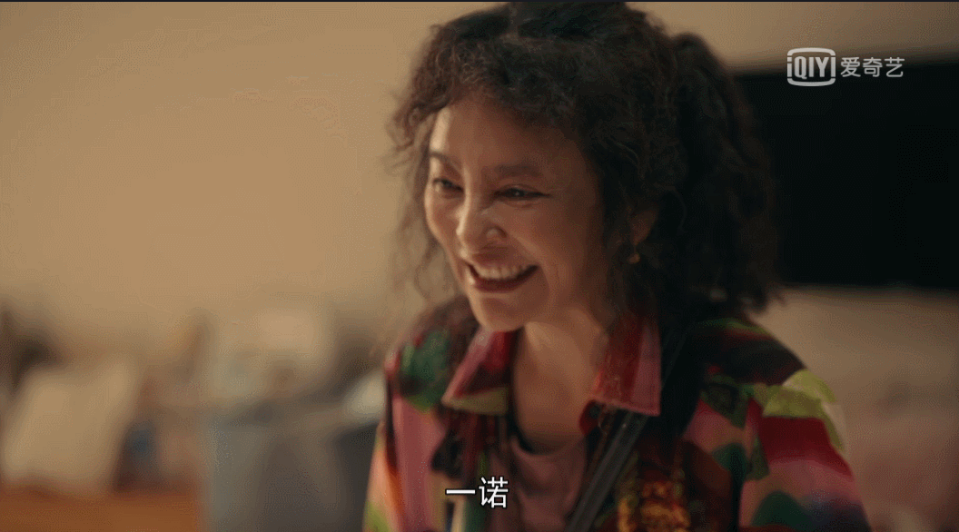 老戏骨火出圈，李勤勤在《亲爱的小孩》中的表演，凭什么这么豪横