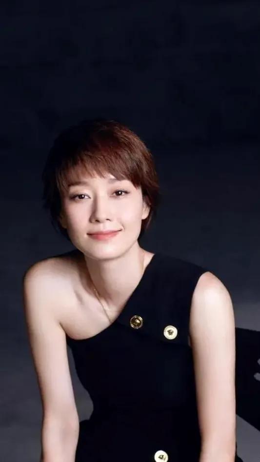 娱乐：马伊琍婚姻中的受害者 和文章11年，把爱都给了孩子