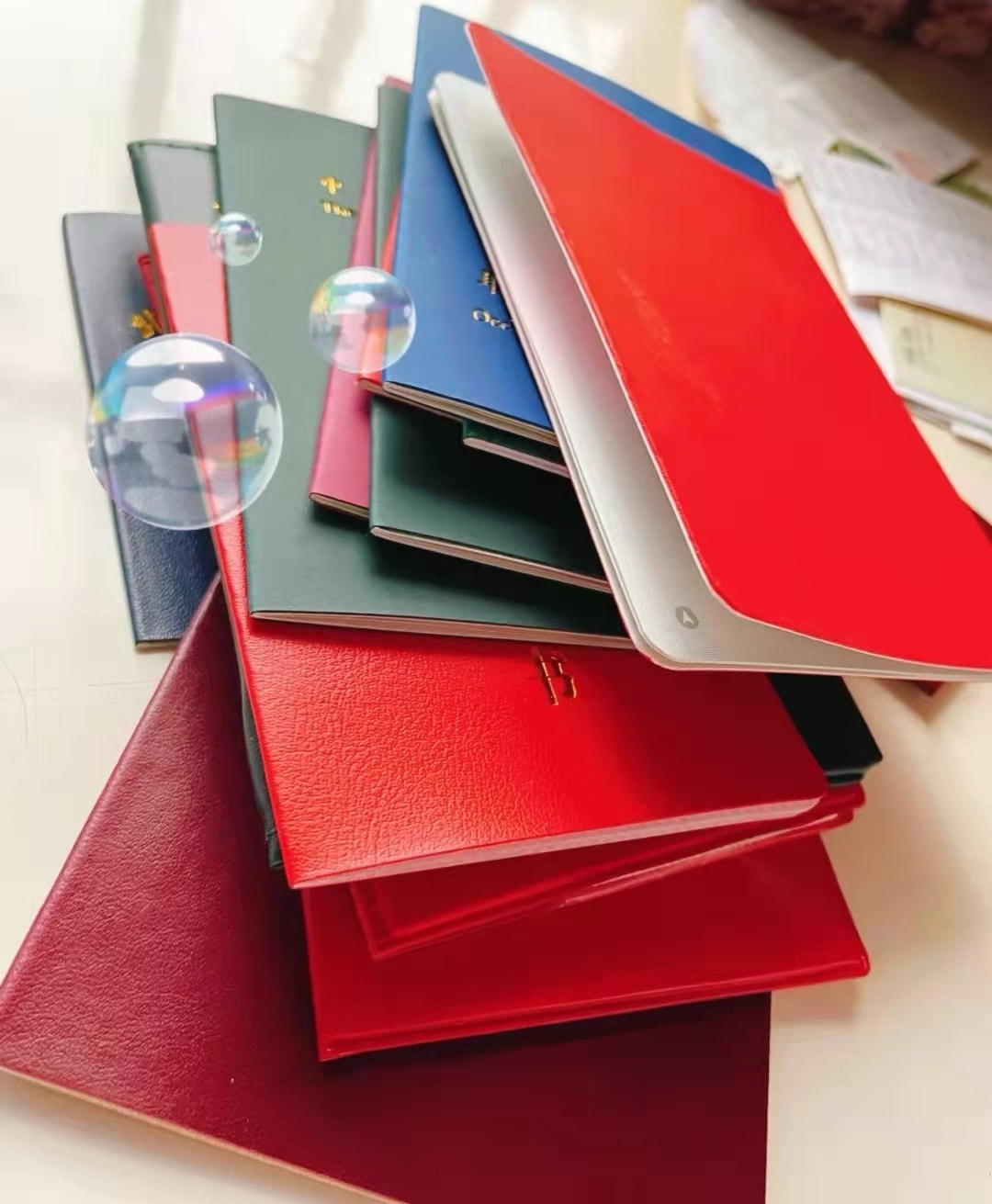 考证“上瘾”的中年人：1年考10证，1天学15个小时