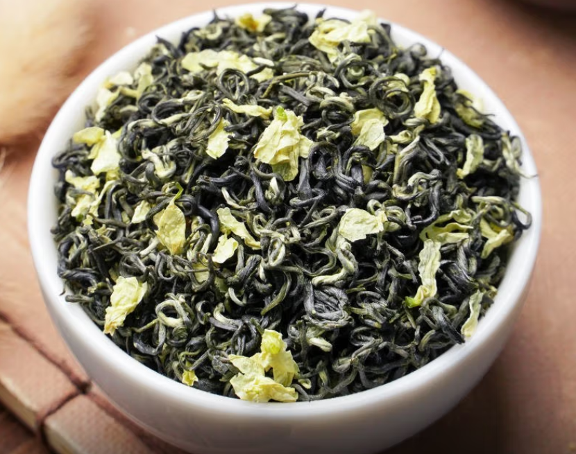 以犍为所在地区代表的四川"炒花"茉莉花茶,是国内茉莉花茶中少有的"见