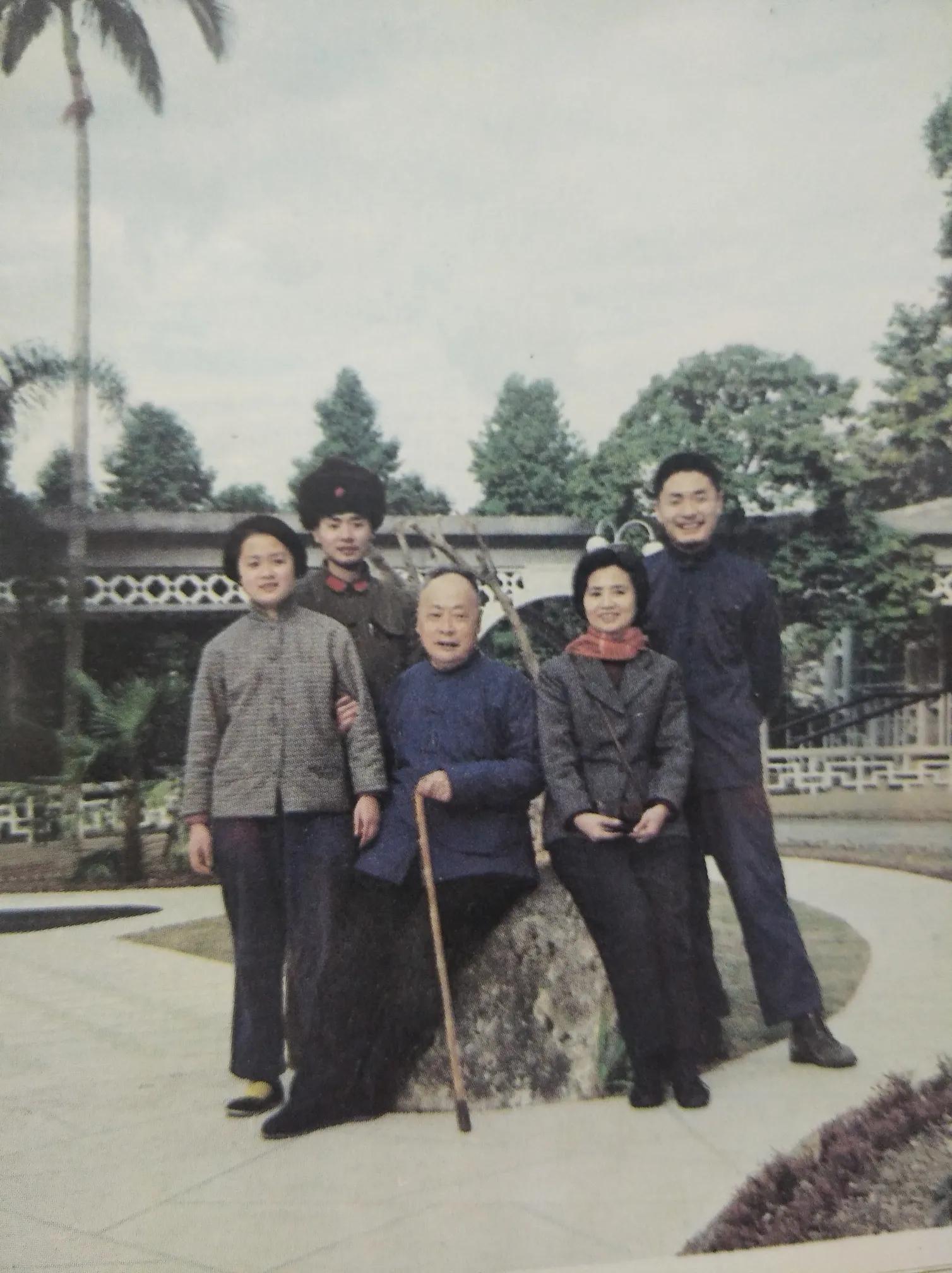 不入民宅，露宿街头，陈毅元帅治军的一大创举