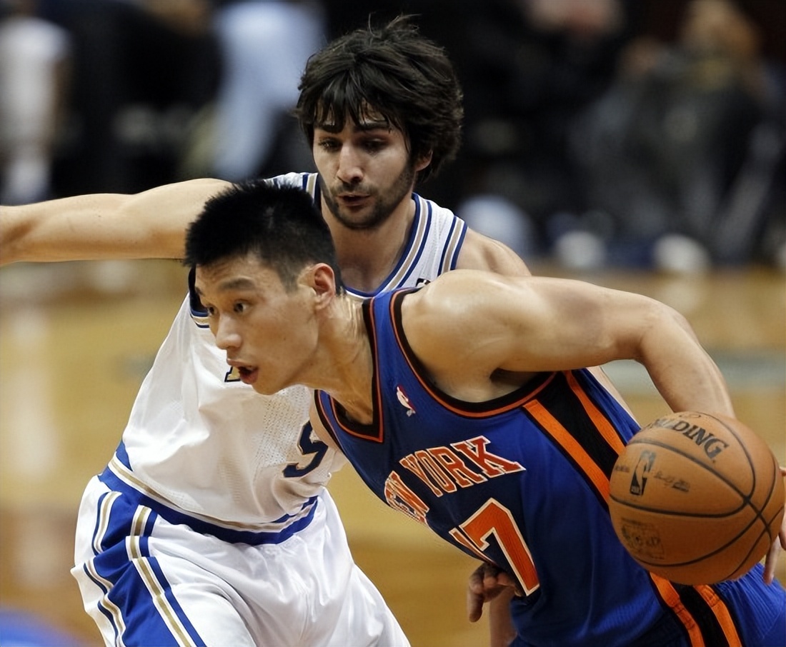林书豪nba扣篮视频(为何快攻不扣篮？ 林书豪坦白：真的扣不到 原因让人心酸)