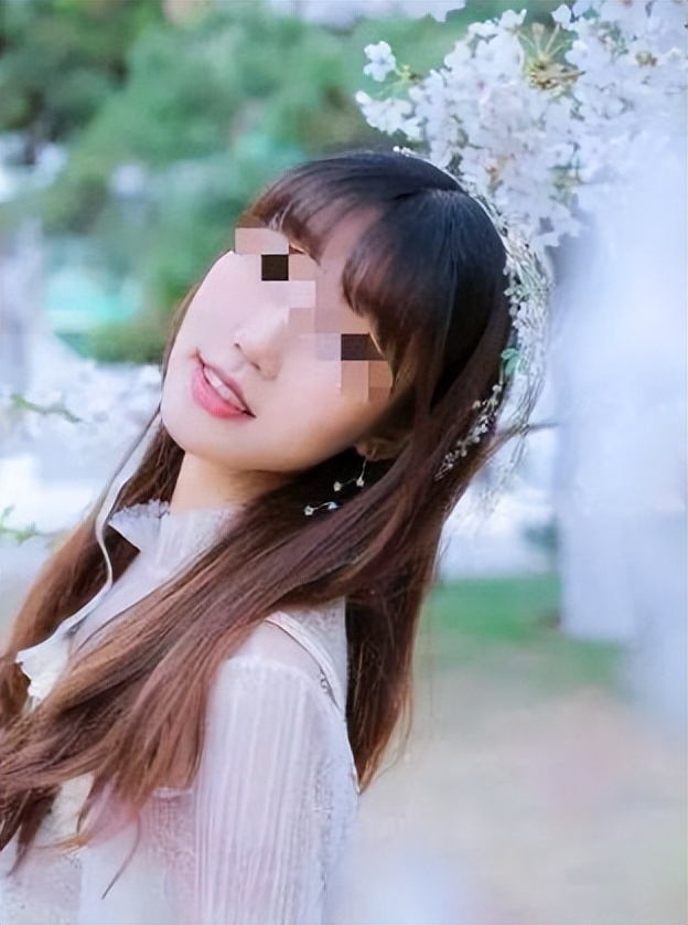 2019年，北大女学生包丽抑郁自杀，学长男友曾言：你是我的狗