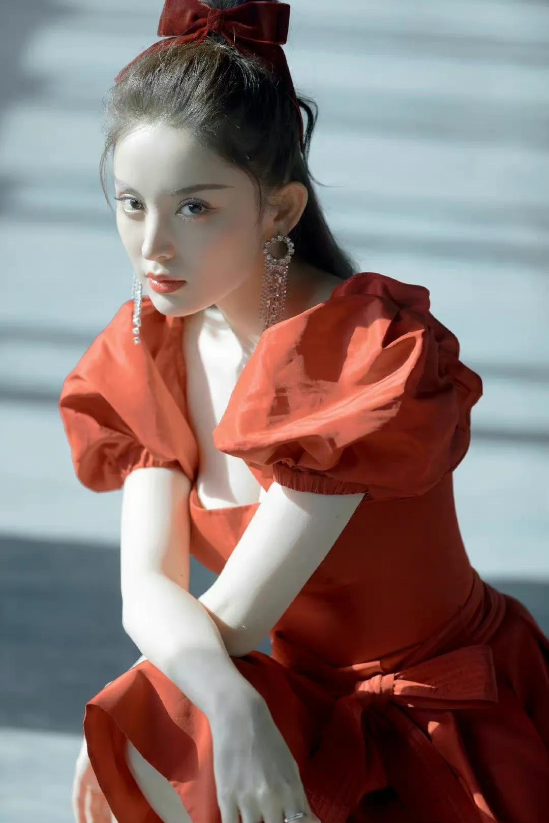 明星系列：看了古力娜扎才明白古代帝王征服西域不只是为了江山啊