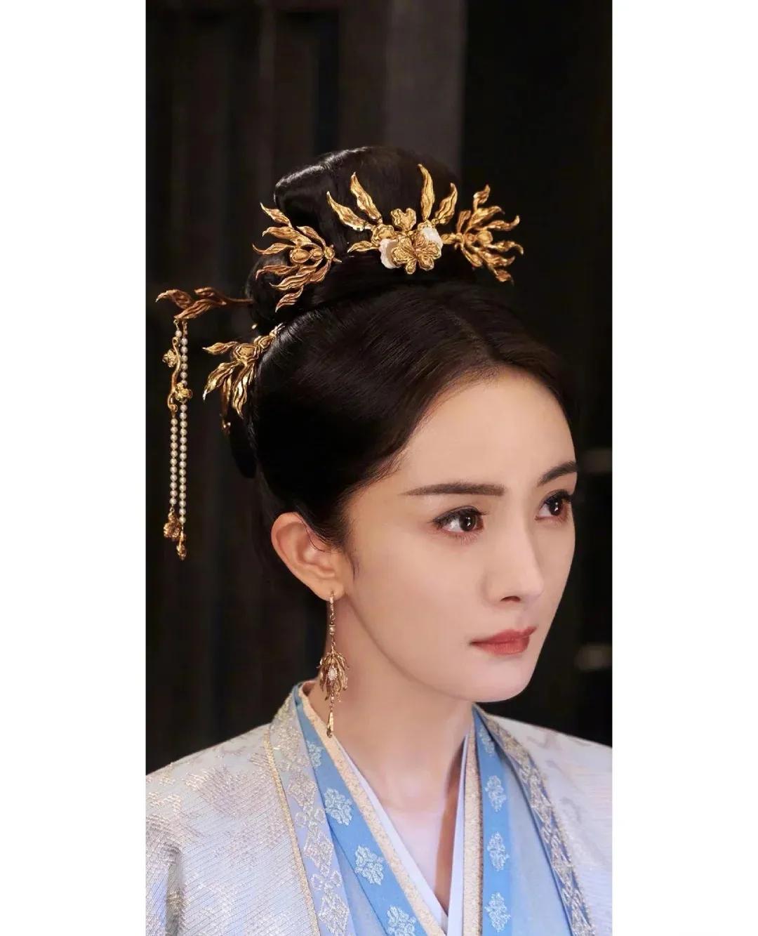 杨幂古装扮相太惊艳了