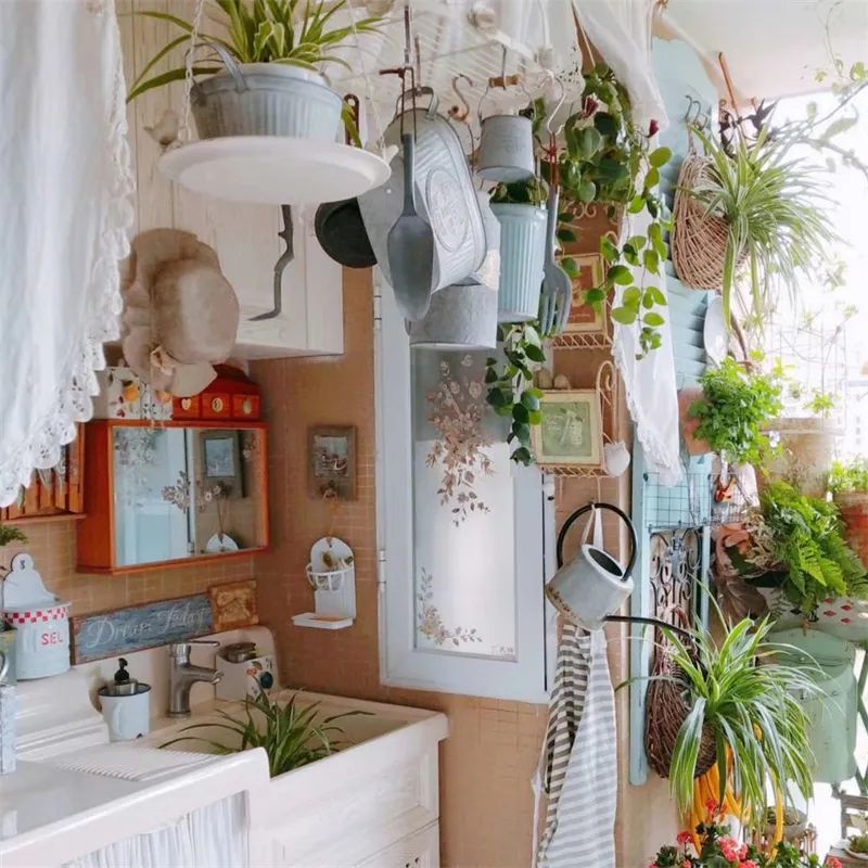 阳台花园，在这个面积不大的地方造梦，美了岁月，醉了时光