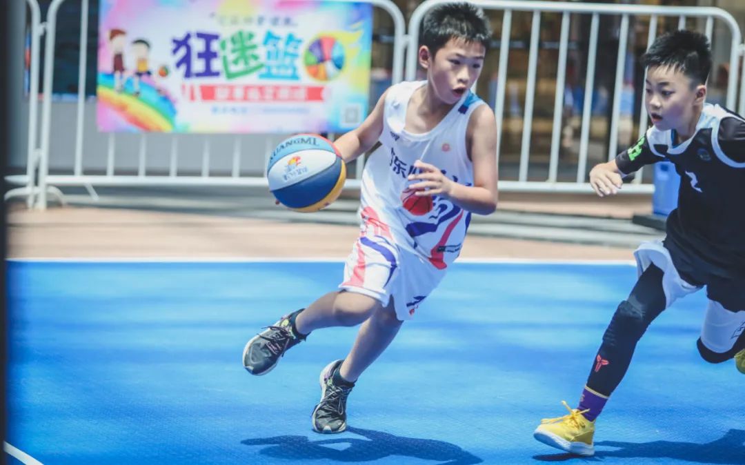 女孩幾歲學籃球（暑假來了，我為什么要讓孩子學籃球？）