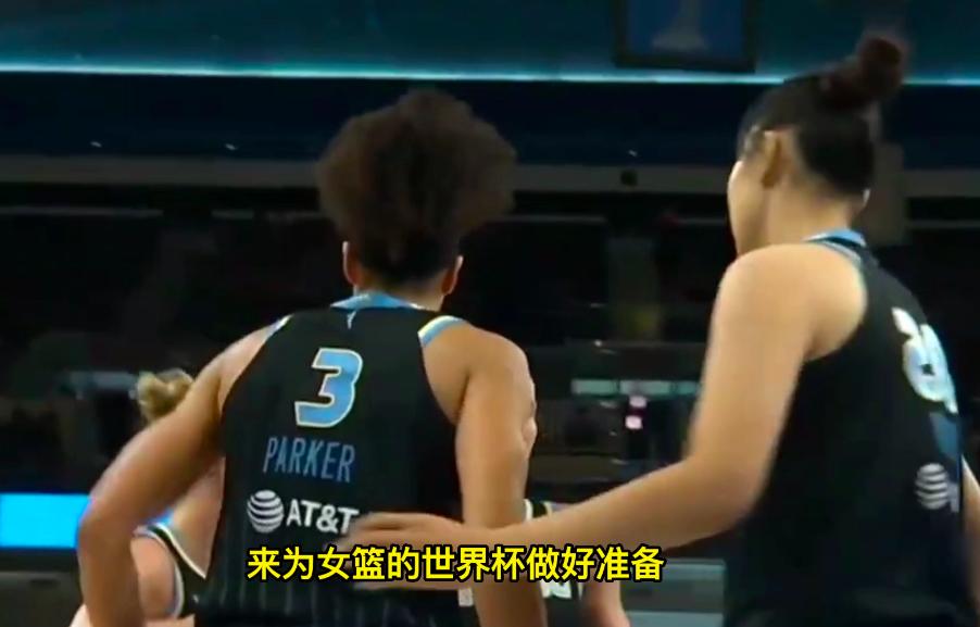 中国女篮突传坏消息，202斤超巨李月汝，被美国冠军队正式放弃