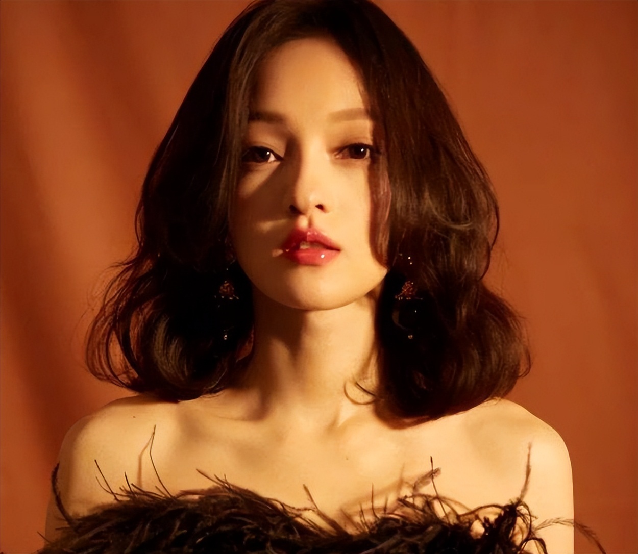 “被顽疾缠身”的7位明星，明明一个比一个有钱，却依旧饱受折磨