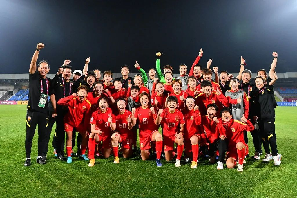亚洲几个国家有职业女足(目前女足世界排名最高的十支代表队)