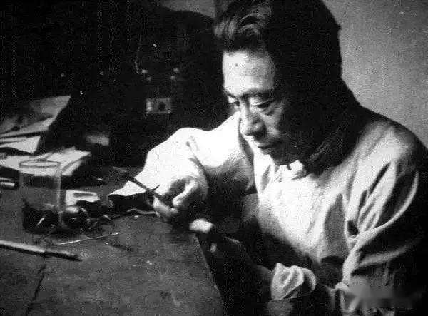 1930年山东小伙高考作文只写28个字,数学交白卷,校长看后录取了他