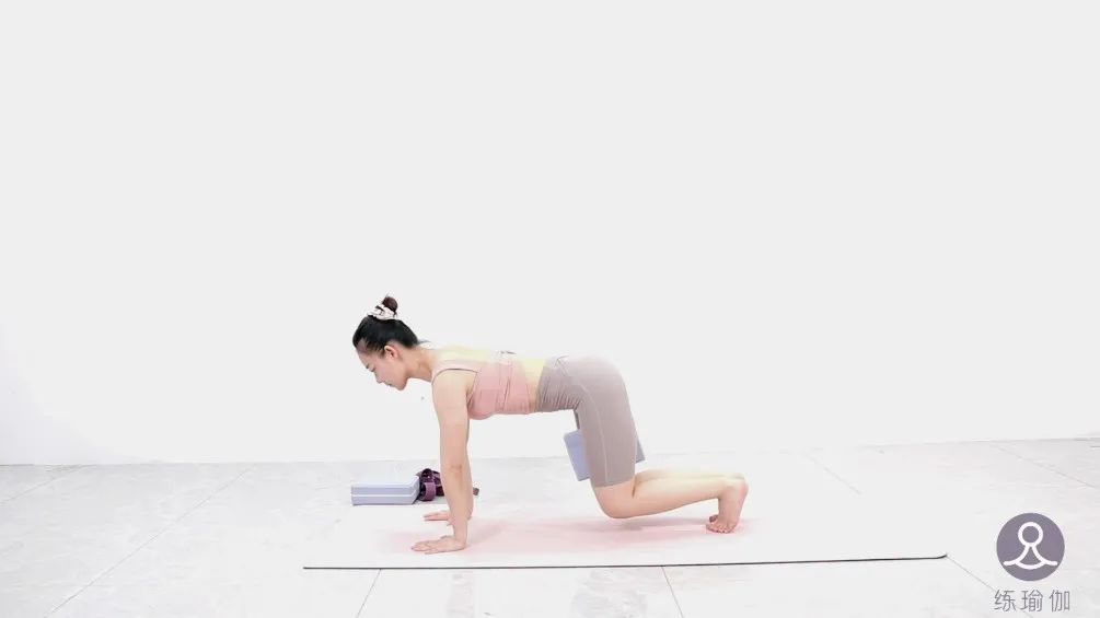 王鸥又有新瓜！与相声演员何九华同框，网友：这是男神收割机啊