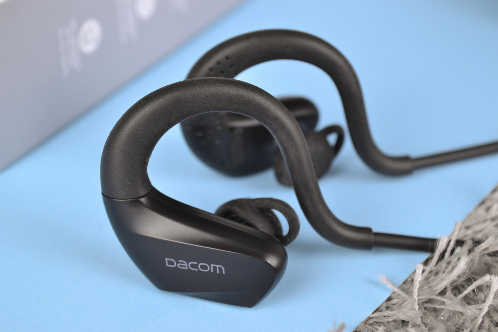 Dacom骨传导运动蓝牙耳机：年轻更要活力四射