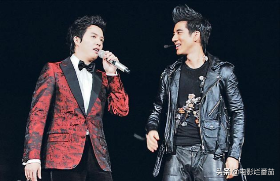 同样是离婚,把王力宏和谢霆锋一比较,差距就出来了