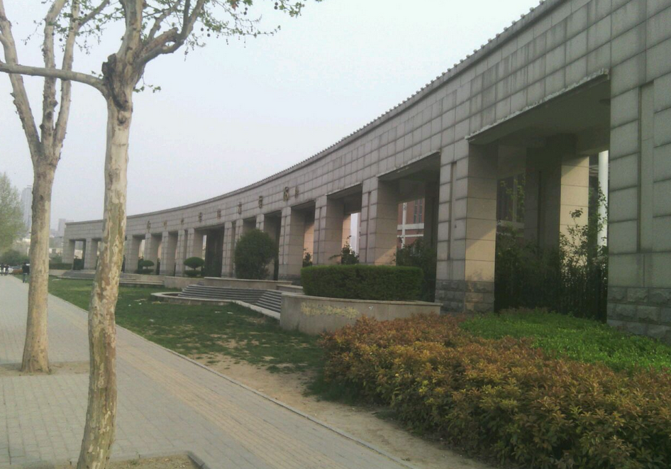 郑州大学终于“忍痛割爱”，河南新增“省字头”大学，学生很高兴