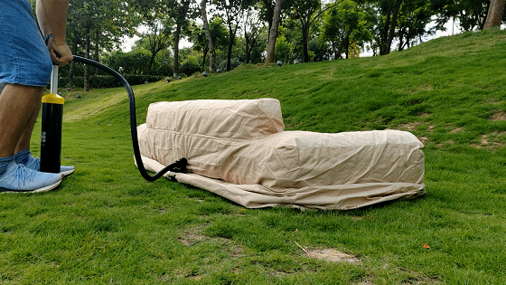 小米有品上新8H充气沙发，户外也能葛优躺