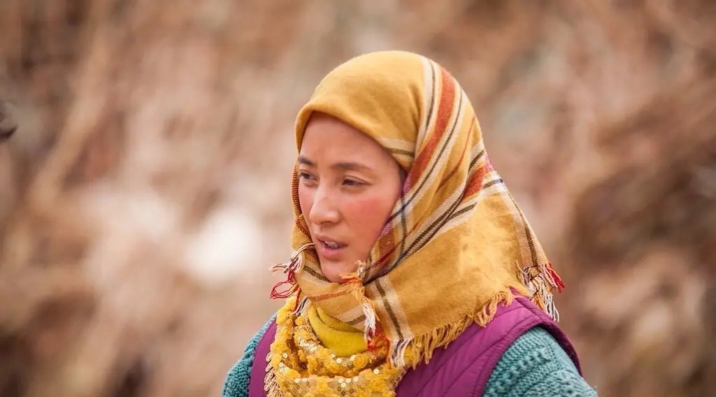 同样饰演“村妇”，哪一位才是观众心中的“惊鸿一瞥”？