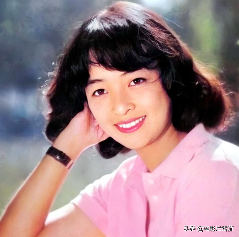 老戏骨火出圈，李勤勤在《亲爱的小孩》中的表演，凭什么这么豪横