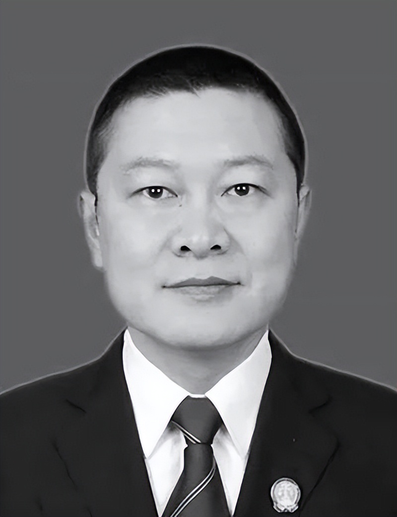 中国法院“二十四”节气 清明——每一个“你”，我们都不曾忘记