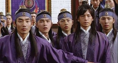 6位韩星刚出道时都演「龙套配角」，《为何是吴秀才》徐玄振