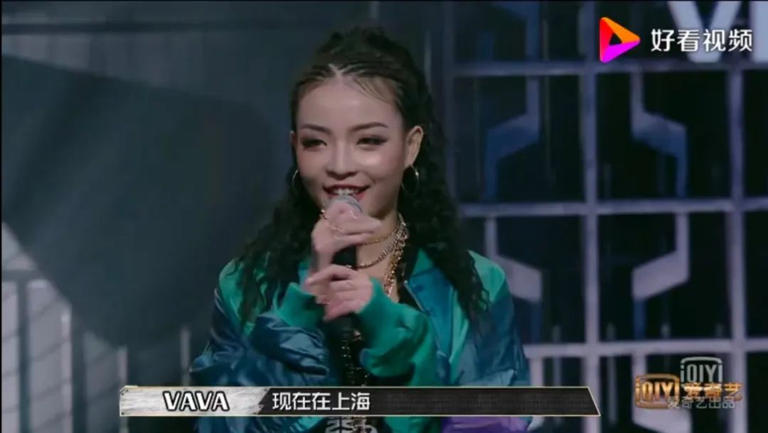 女rapper圈子很乱吗(女rapper因自称第一被骂上热搜，至于吗？)