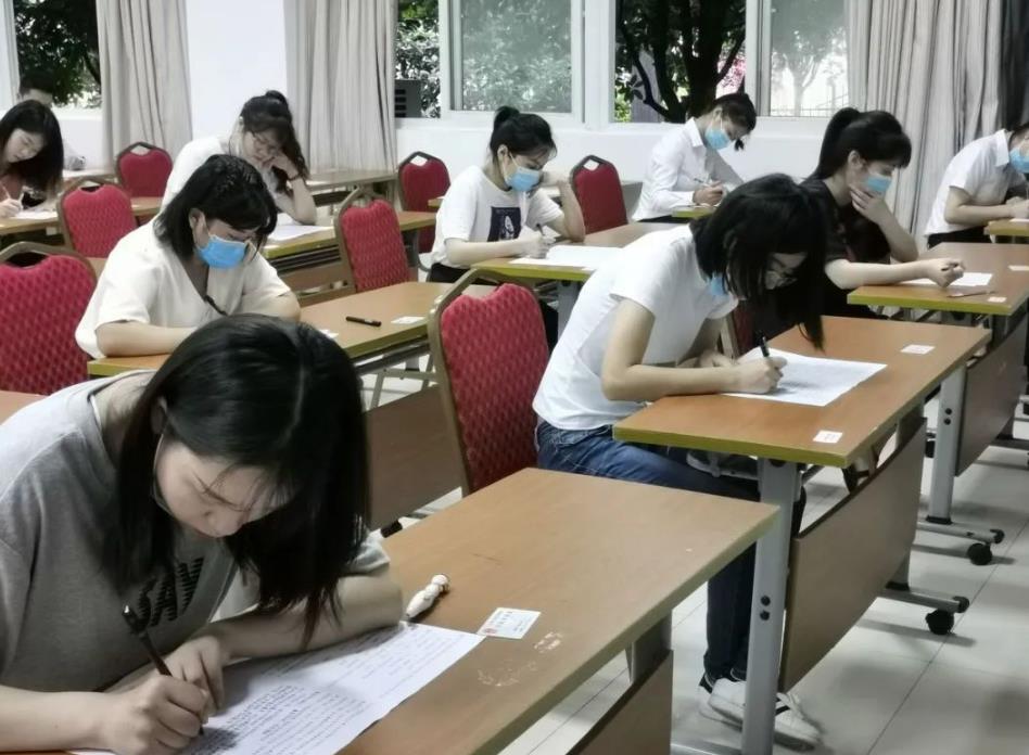 高中生进入大学后，有哪些观念是必须改变的？过来人这样说