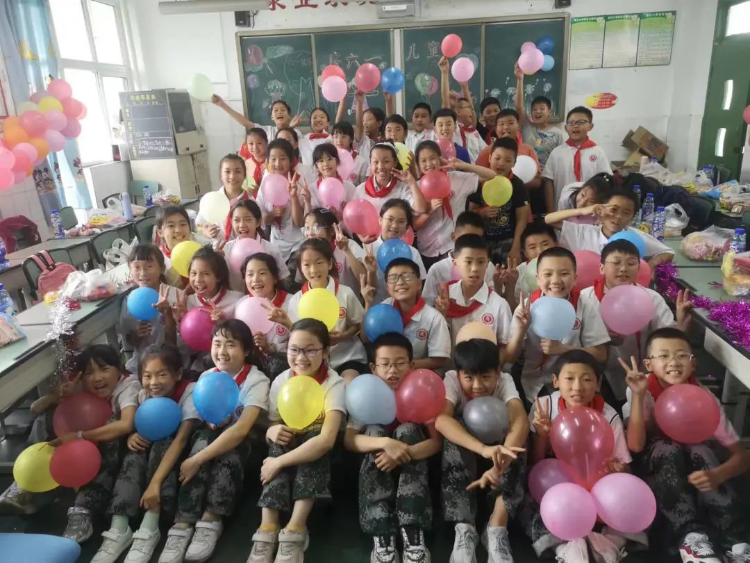 四川天府新区合江小学热烈庆祝“六一”国际儿童节