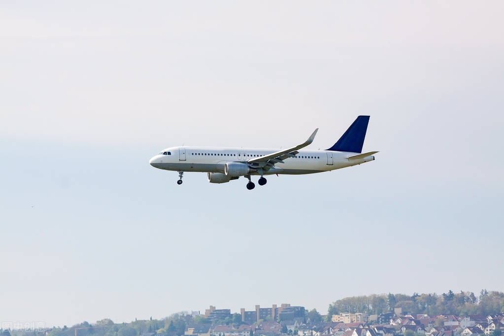 飞机在天上飞行速度是多少