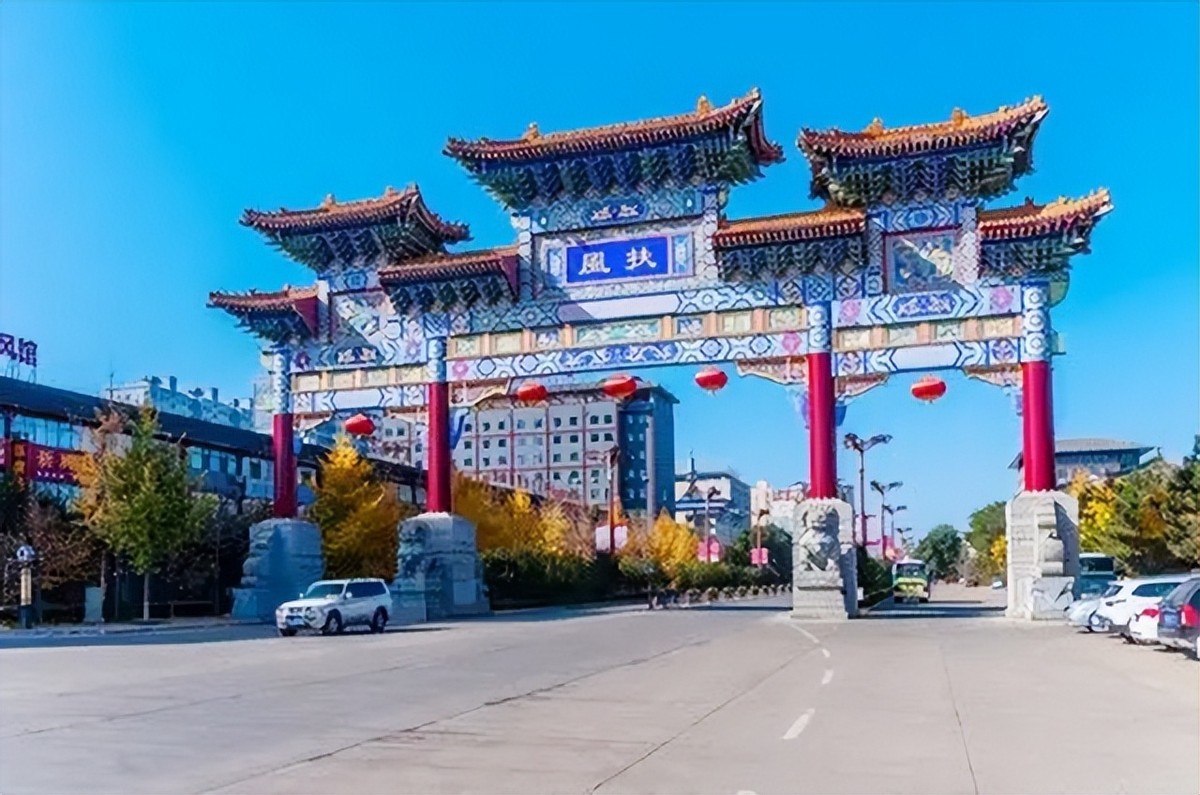 马英九出生在中国香港，祖籍是哪？他说：和毛主席的老家隔两里路