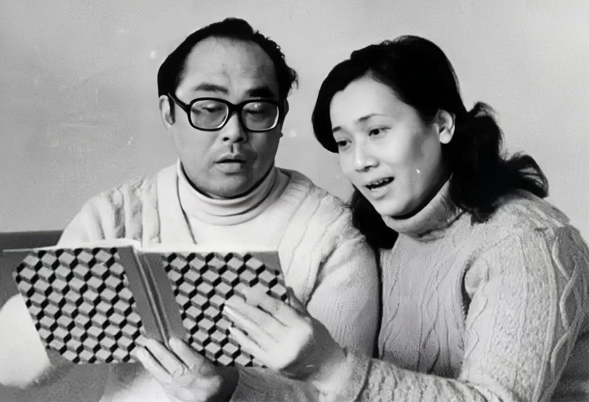 歌唱家朱逢博:丈夫离世后,守着骨灰生活14年,如今生活现状怎样