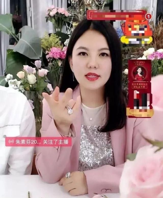 “豪横富婆”李湘的爱恨往事，和被她“开除”的男人们