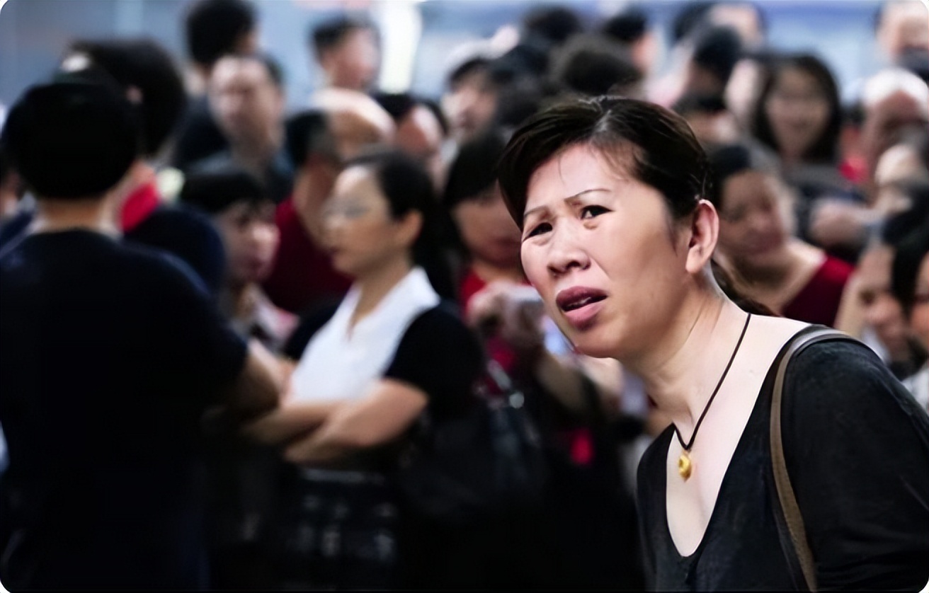 你知道高三家长卑微到什么程度？简直不敢想象，连老师也变柔软了