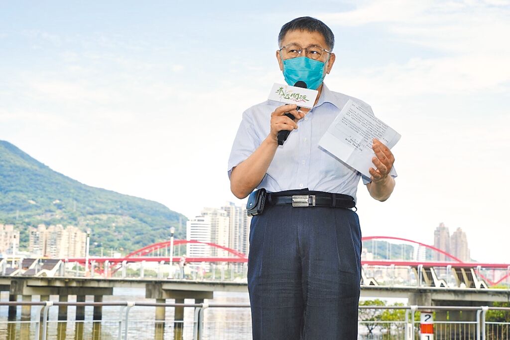 柯文哲搶奪兩岸議題話語權，台灣工黨主席：對藍營而言是警訊