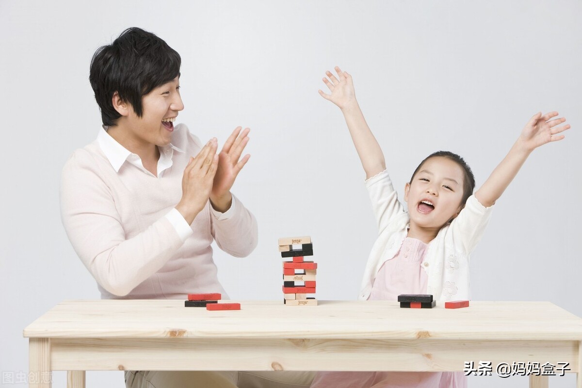 孩子夸奖有方法，逻辑话术+具体事例教你正确吹彩虹屁