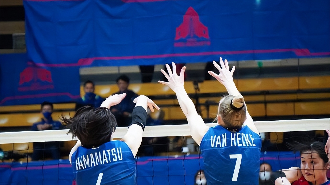 日本对比利时女篮（强强对话！比利时接应29分技冠全场，日本女排队长空砍28分憾负）-趣拿体育