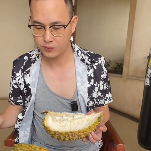 金(jin)枕榴莲的口感和特点（千万别买冻榴莲）-大连信息网
