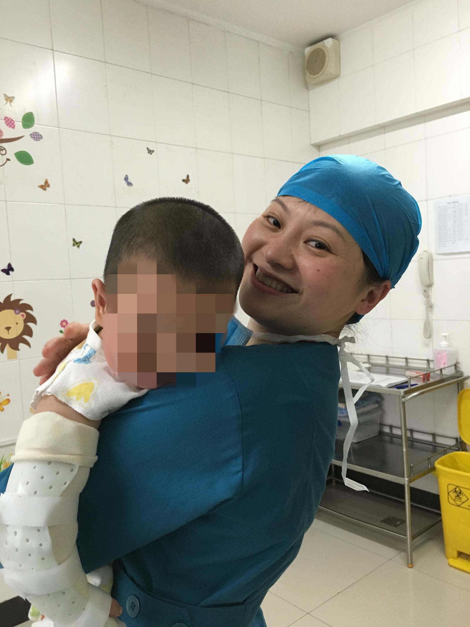 麻醉女医生的一天——我们有坚强坚韧 也有细心温和