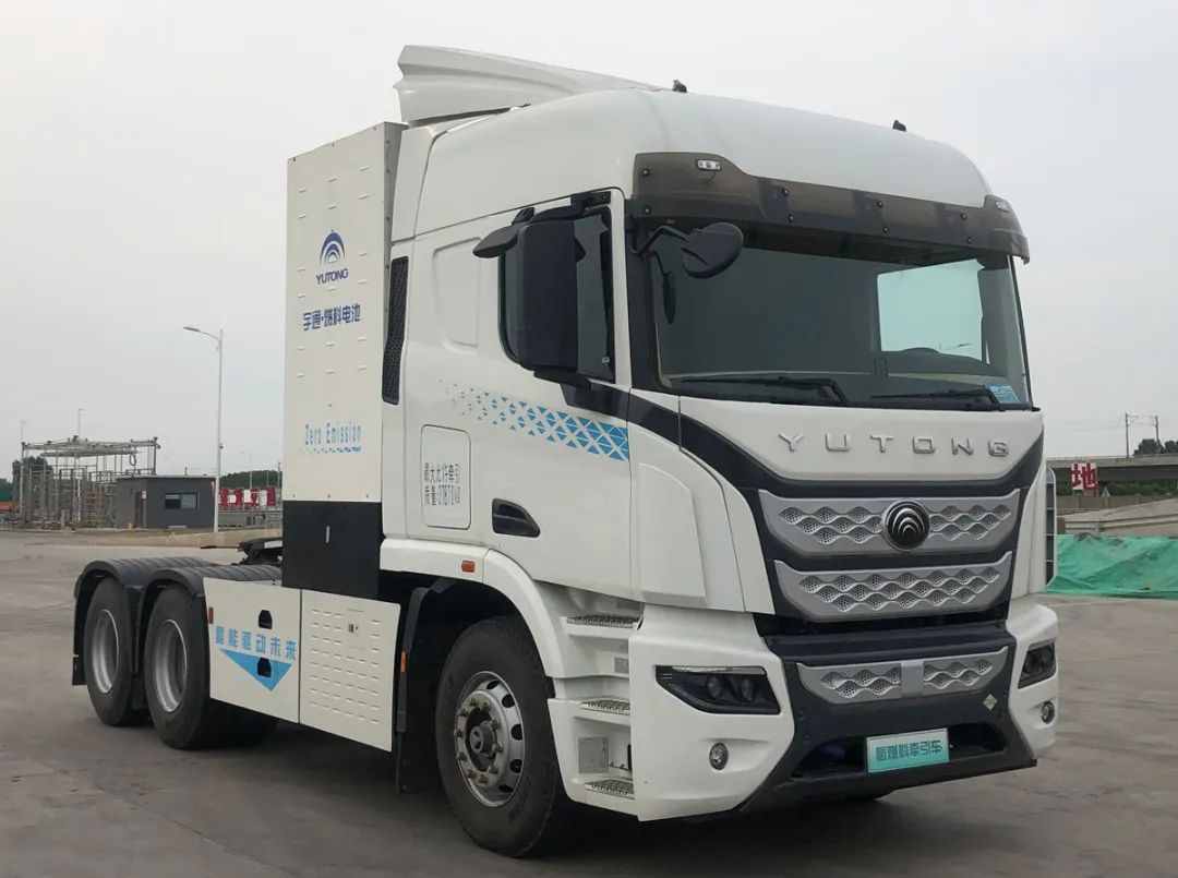 8款氢燃料牵引车“扎堆”亮相!涵盖解放、宇通、三一、乘龙多品牌