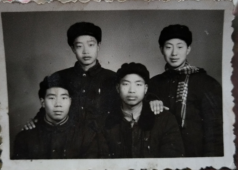 我家的“人世间”故事丨父亲的衣物（李小莹）