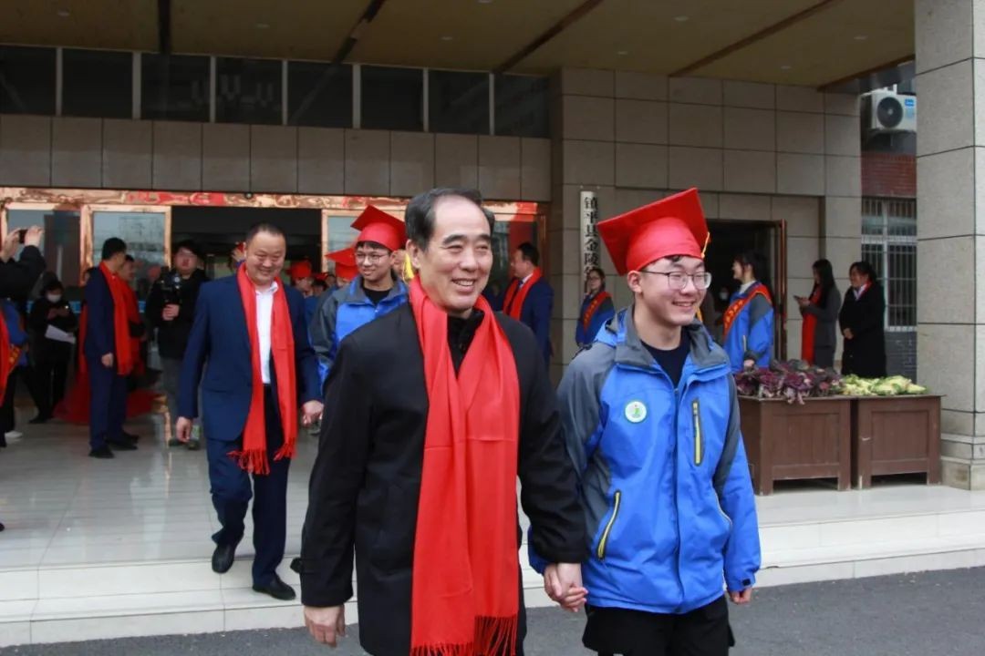 十八而至承大任 百日冲刺誓夺魁