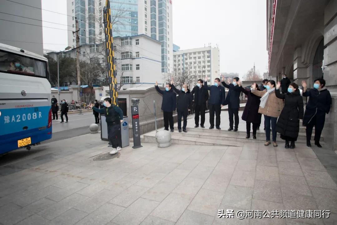 以萤烛之光 汇聚抗疫之力——郑大三附院（河南省妇幼保健院）派出新冠肺炎救治医疗队驰援安阳