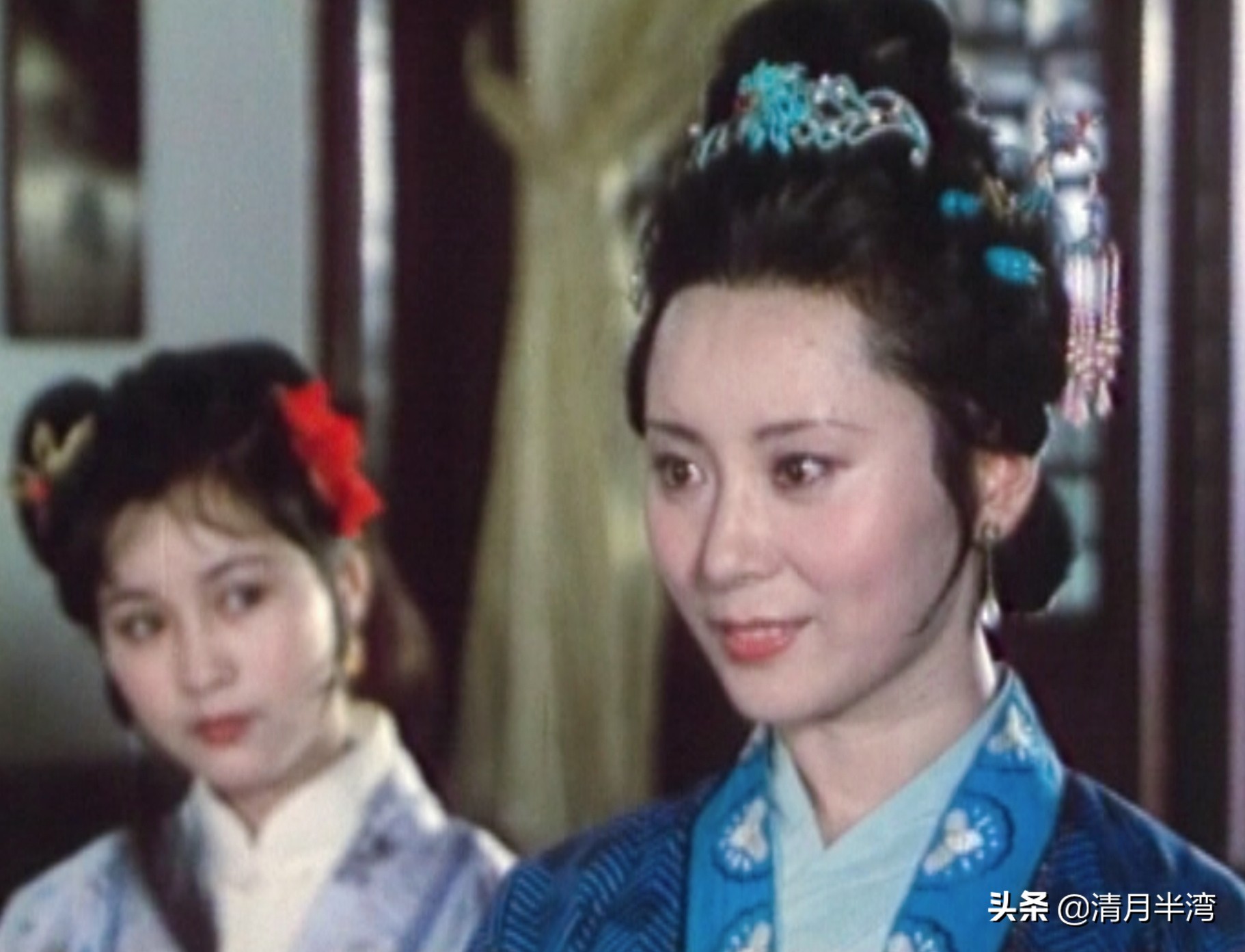 北影版《红楼梦》40位美人集锦，耐看不撞脸，打酱油的都惊鸿一瞥