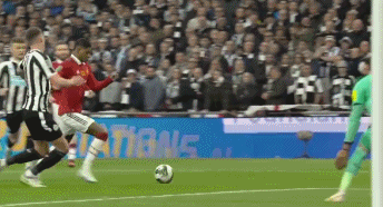 曼联vs阿贾克斯欧联杯冠军（87306人见证，伟大的2-0！曼联苦等2104天终于夺冠，10万奖金到手）