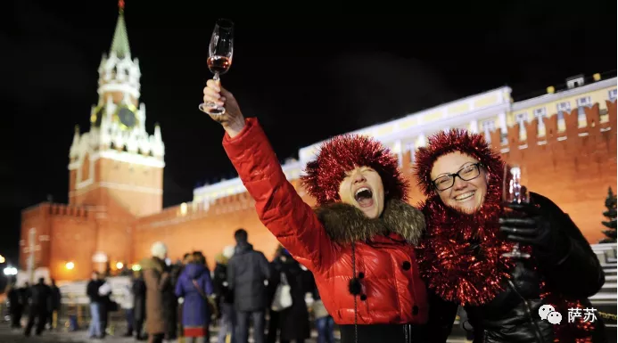 莫斯科奥运会哪些国家抵制(战斗民族喝酒庆祝美国抵制莫斯科奥运会？只因苏联会获得更多金牌)
