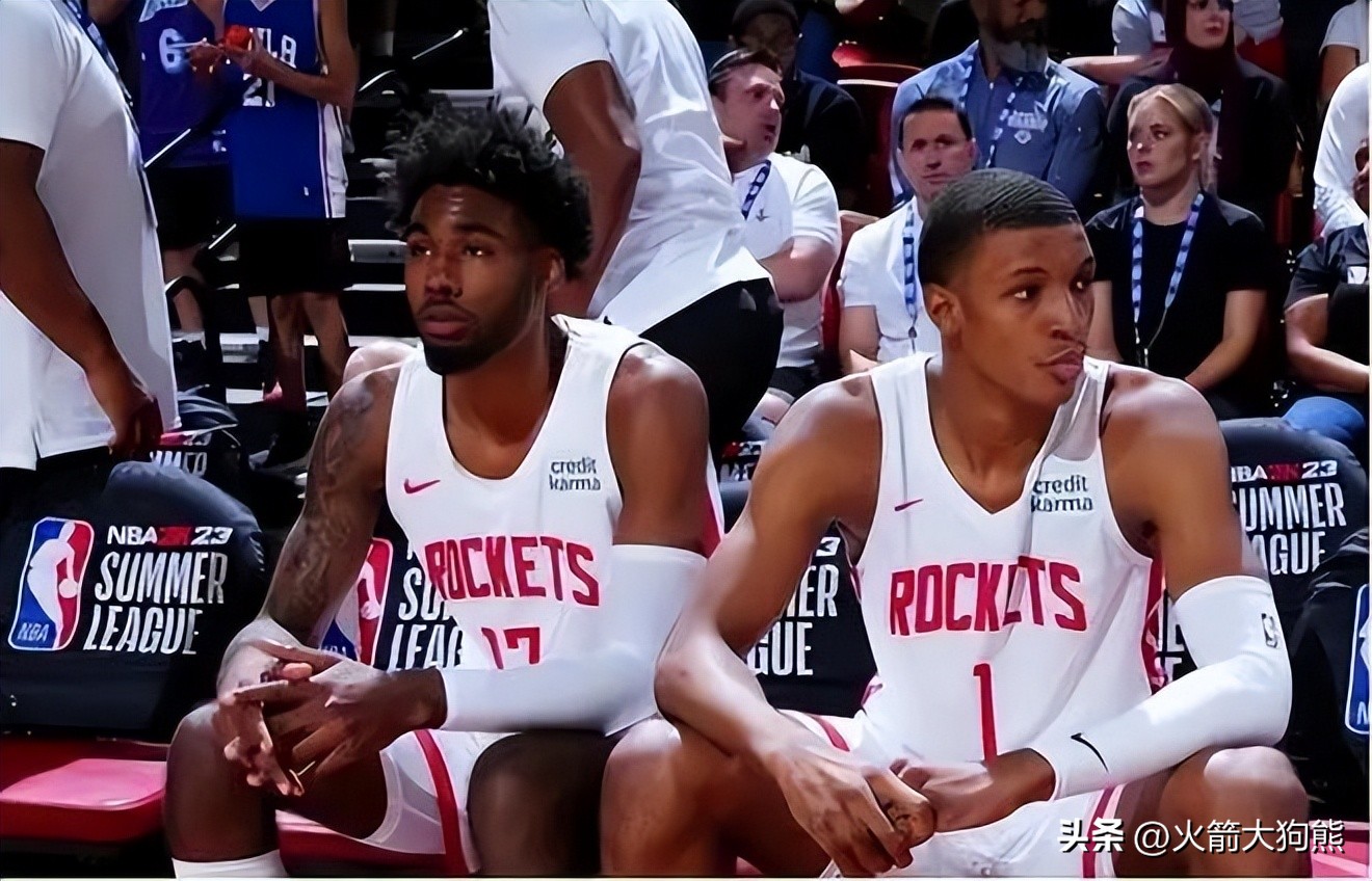 为什么蓝球比赛每节比赛12分钟（火箭队5内线足够！96分钟首发双塔占7成，加鲁巴出场时间有望猛增）