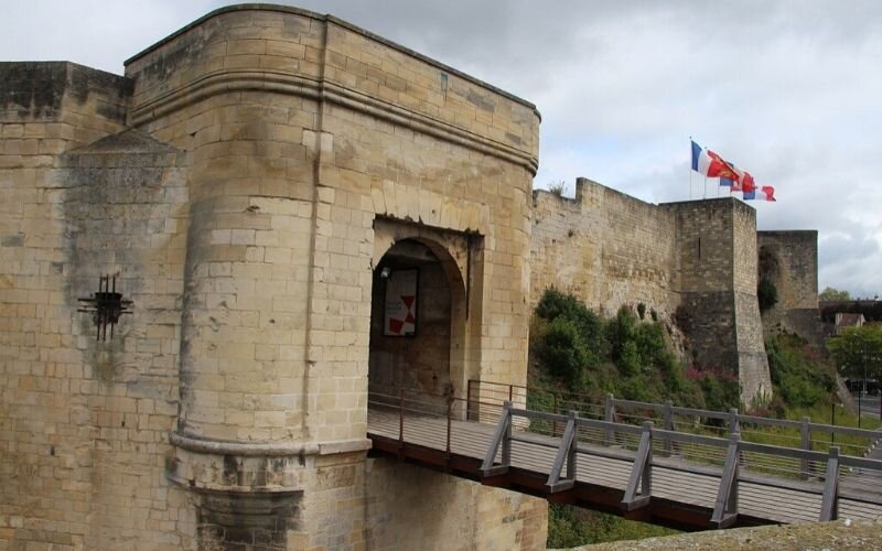 浪漫之国：法国最美丽的33个城市