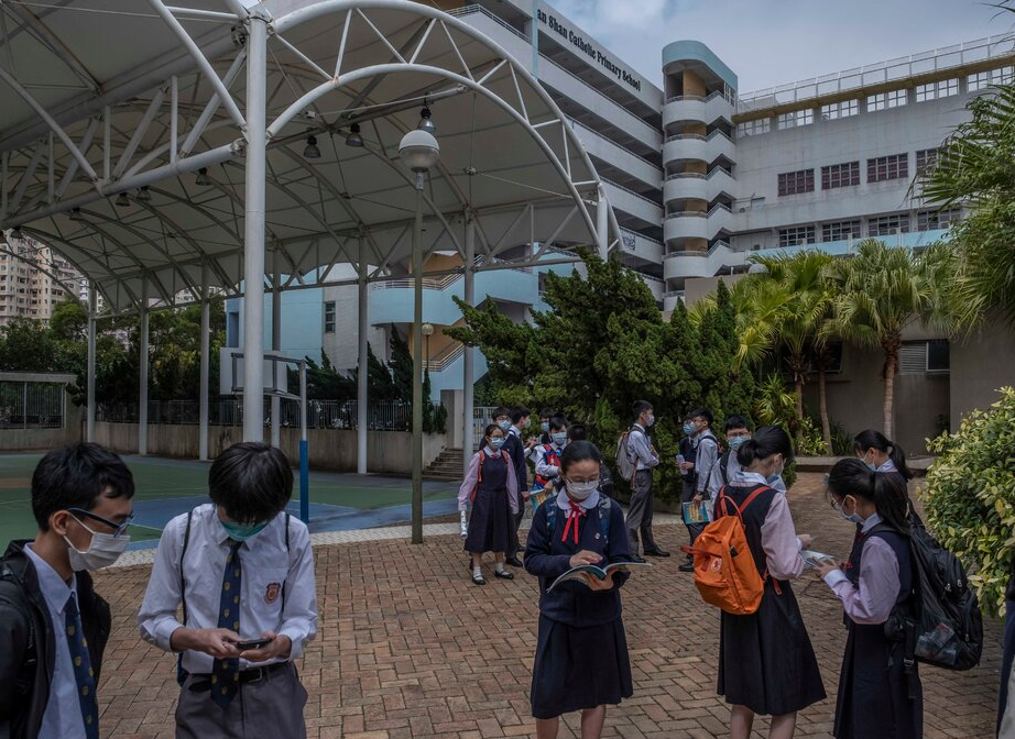 香港回归25周年，众星齐聚文艺晚会，新教科书修正，历史不容篡改
