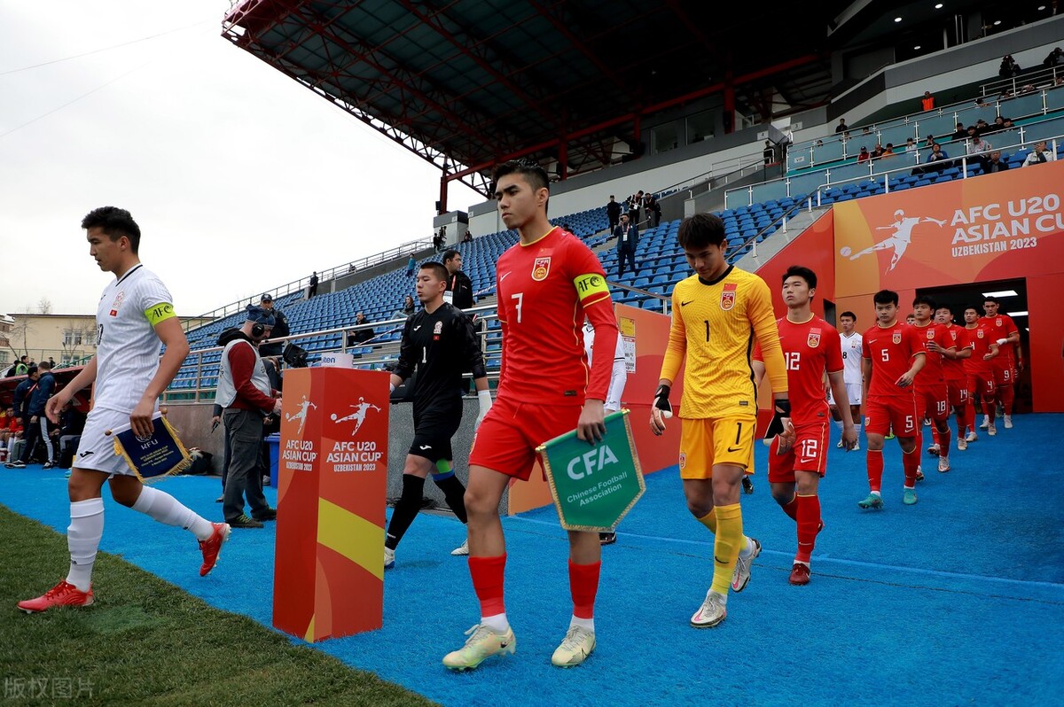 今天的国足比赛是几点哪里有直播（CCTV5直播有变，中国男足18点决战韩国，邵佳一目标亚洲杯四强）-华海博客